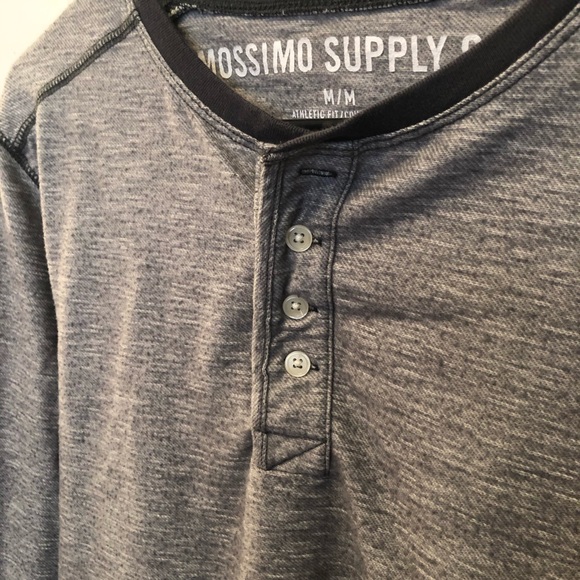 Mossimo Henley Shirt (Medium) - Picture 3 of 3